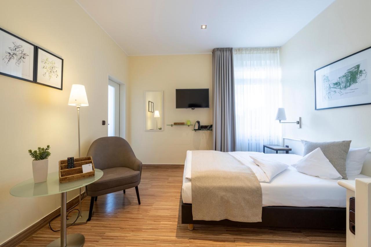 Hotel Deutscher Hof Трир Экстерьер фото