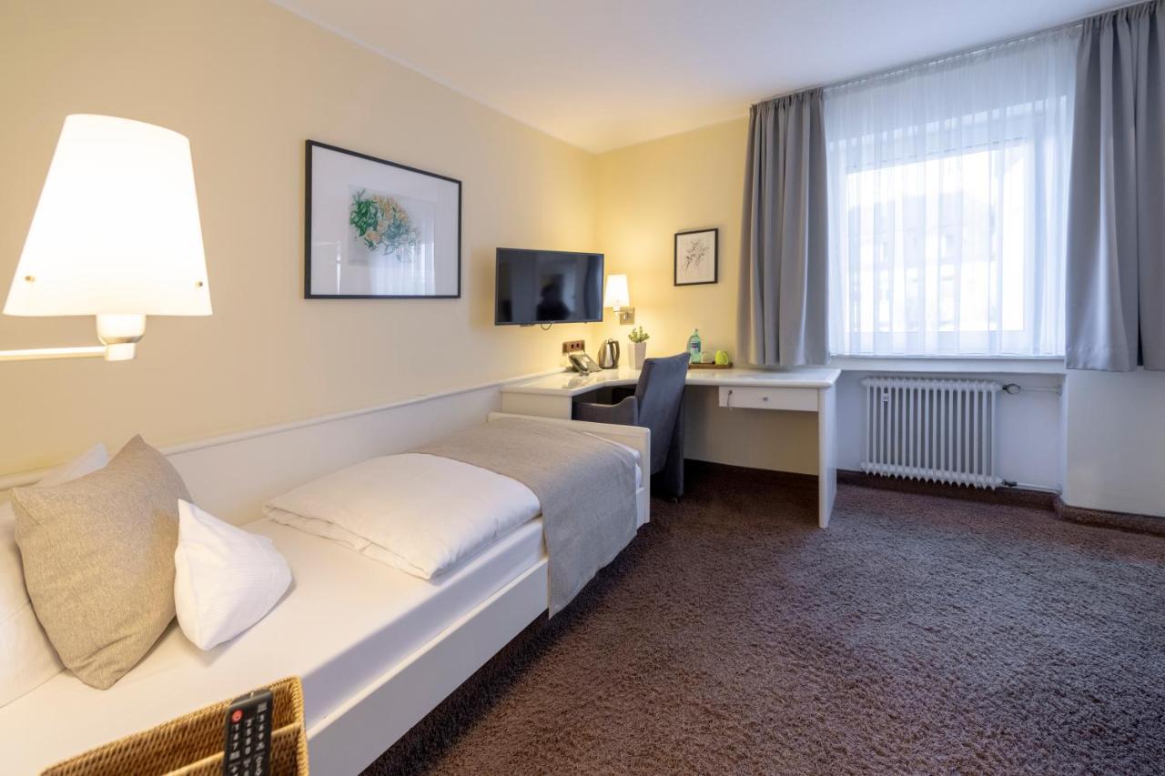 Hotel Deutscher Hof Трир Экстерьер фото