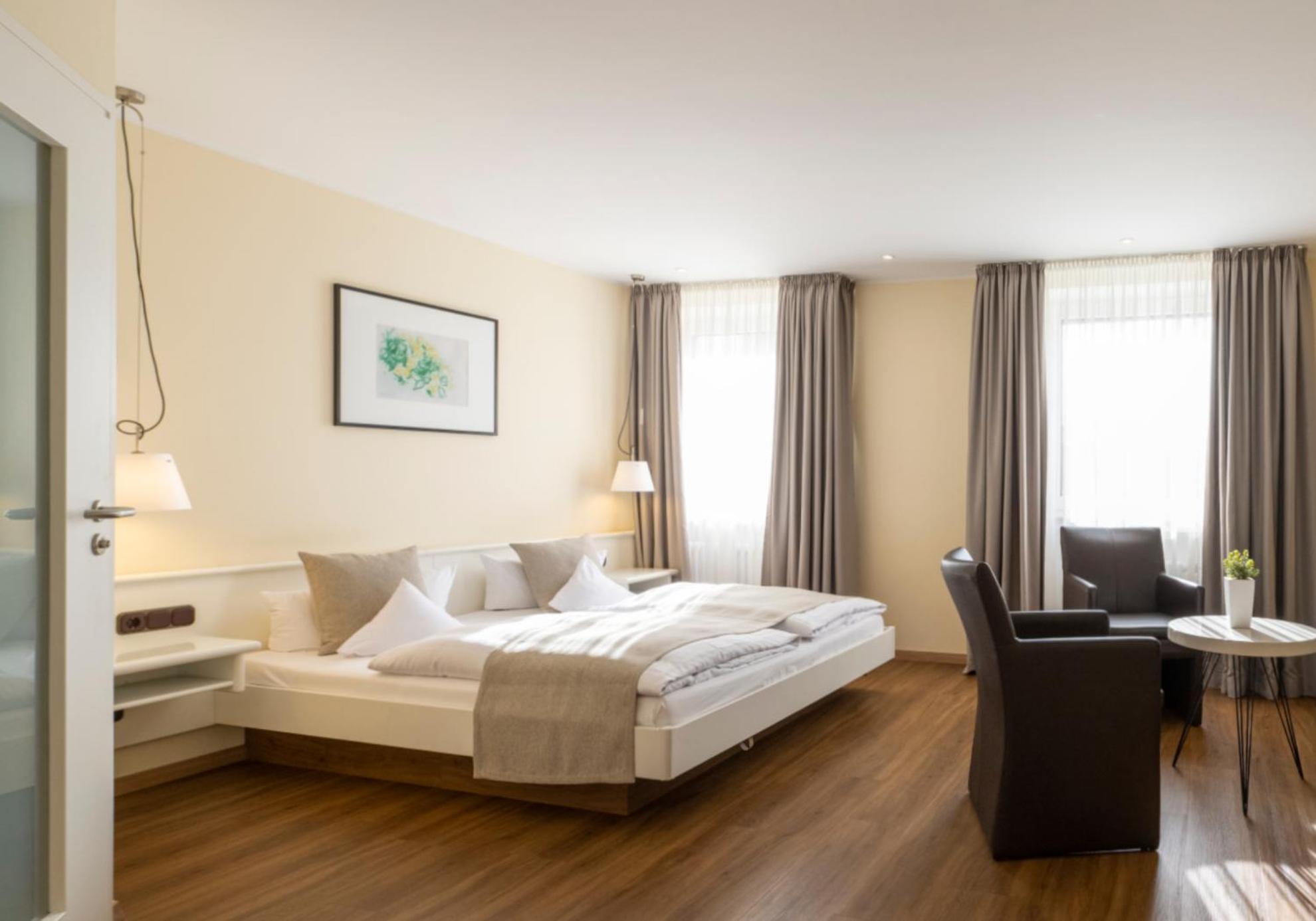 Hotel Deutscher Hof Трир Экстерьер фото
