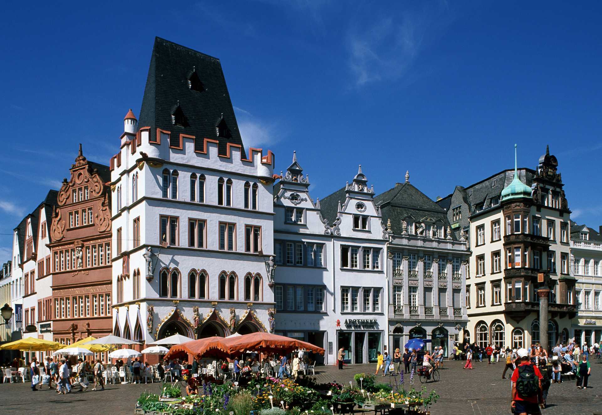 Hotel Deutscher Hof Трир Экстерьер фото